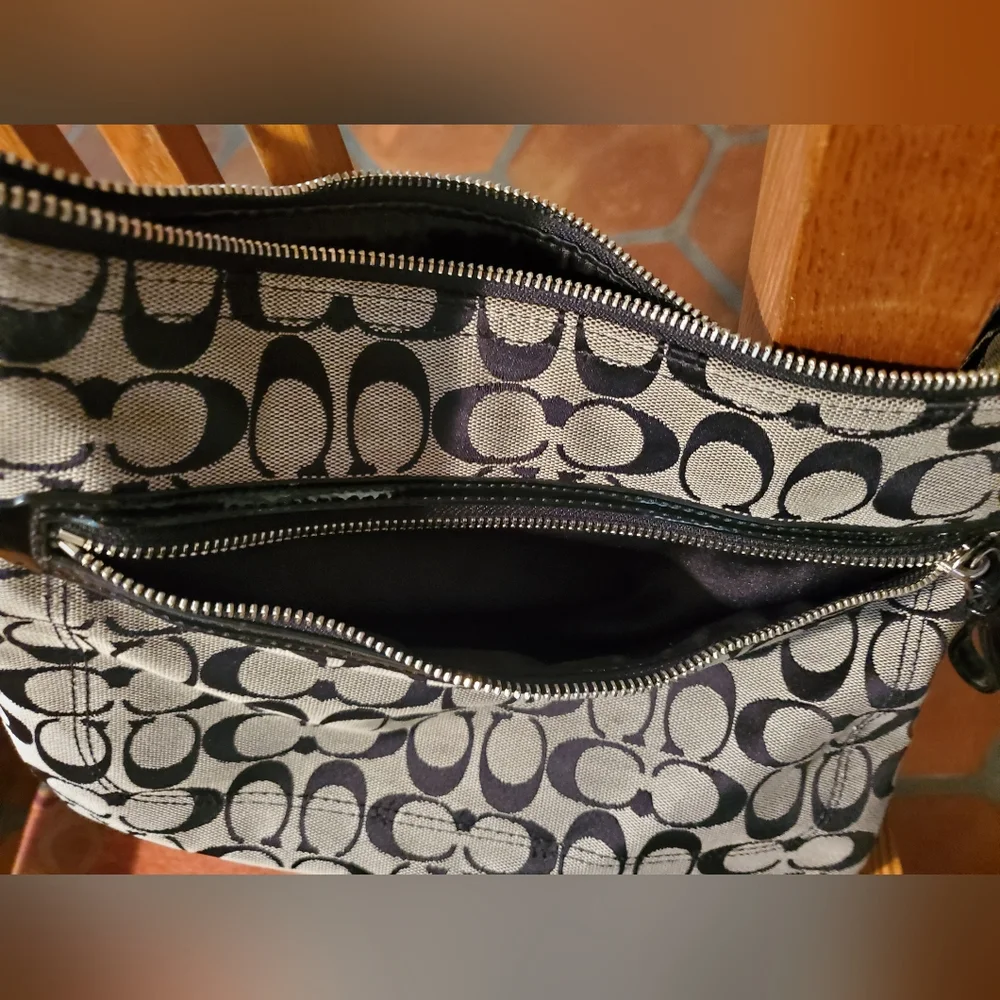 Coach Signature Hippie Handbag - Picture 3 of 7